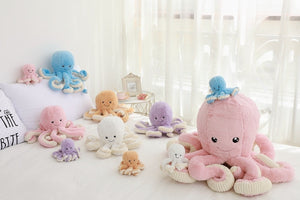 Muñecos de peluche de pulpo adorable